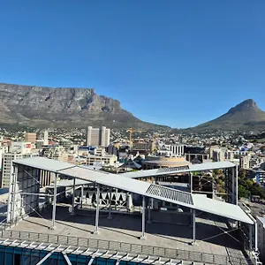 luxurious-1-bedroom-apartment.hotels-capetown.com/
